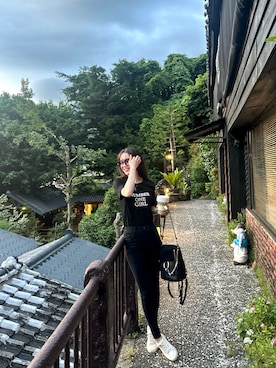 「Chloe（クロエ）のアイテム（ショルダーバッグ）」を使った、Joさん（レディース・159cm）の夏コーディネート