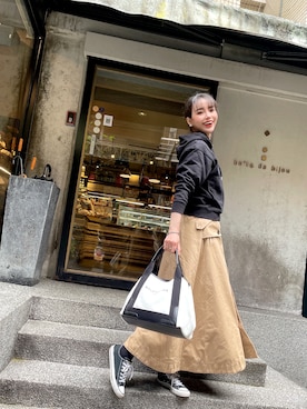 「khaki」｜Joさん（レディース・159cm）の春コーディネート