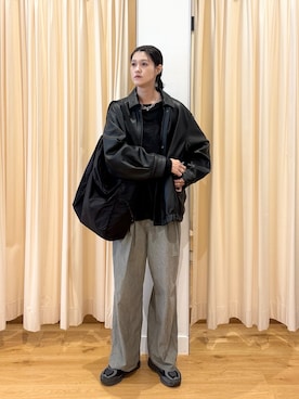 「かぐれ（カグレ）のアイテム（Tシャツ/カットソー）」を使った、murayamaさん（レディース・170cm）の秋コーディネート
