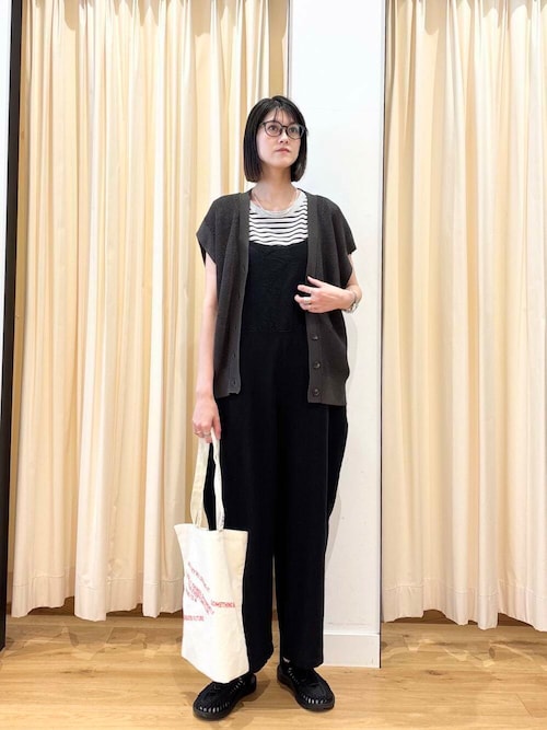 美品♡アーバンリサーチ♡DOORS♡ギャザーサロペット♡BK♡
