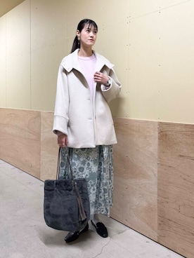 「RODE SKO（ロデスコ）のタッセル付フラッフィトートバッグ（トートバッグ）」を使った、murayamaさん（レディース・170cm）の冬コーディネート