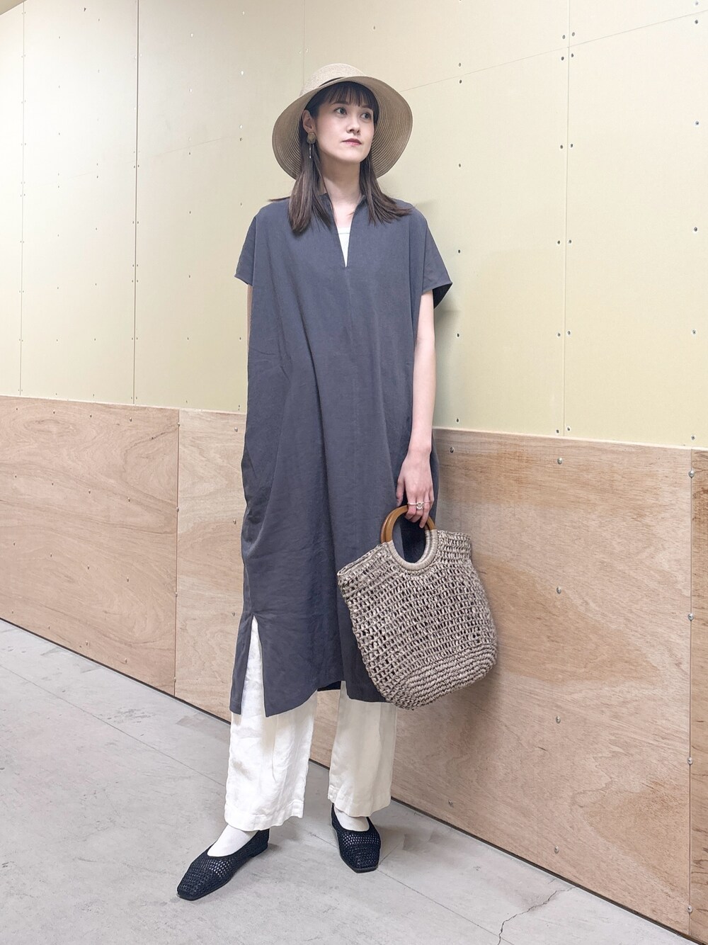 テレデランハイカウントリネンパンツを使ったレディース人気