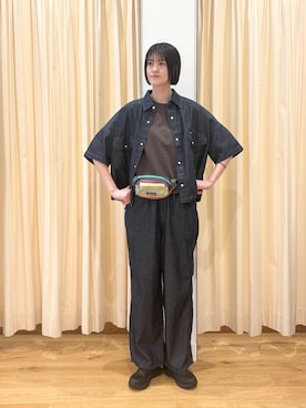 「EKAL（エカル）の『吸水速乾/UVカット』DRYOUT SHORTLENGTH S/S T-SHIRTS（Tシャツ/カットソー、ブラウン系）」を使った、murayamaさん（レディース・170cm）の春コーディネート