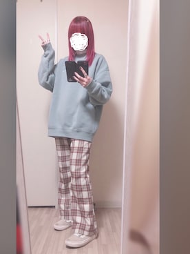 「AS as know as（エーエス アズノウアズ）のアイテム（スウェット）」を使った、「 ねむる 」さん（レディース・156cm）の冬コーディネート