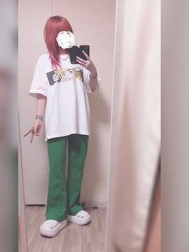 「GRL（グレイル）のセンターピンタックフレアパンツ（その他パンツ）」を使った、「 ねむる 」さん（レディース・156cm）の夏コーディネート