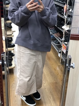 「Lee（リー）のアイテム（スカート）」を使った、かおりさん（レディース・154cm）の秋コーディネート