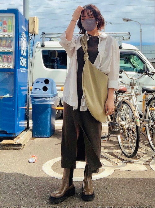 ⭐️新品　未使用品　Mila Owenフェイクレザービッグショルダージャケット　黒 ⭐️新品 未使用品 Mila Owenフェイクレザービッグショルダー