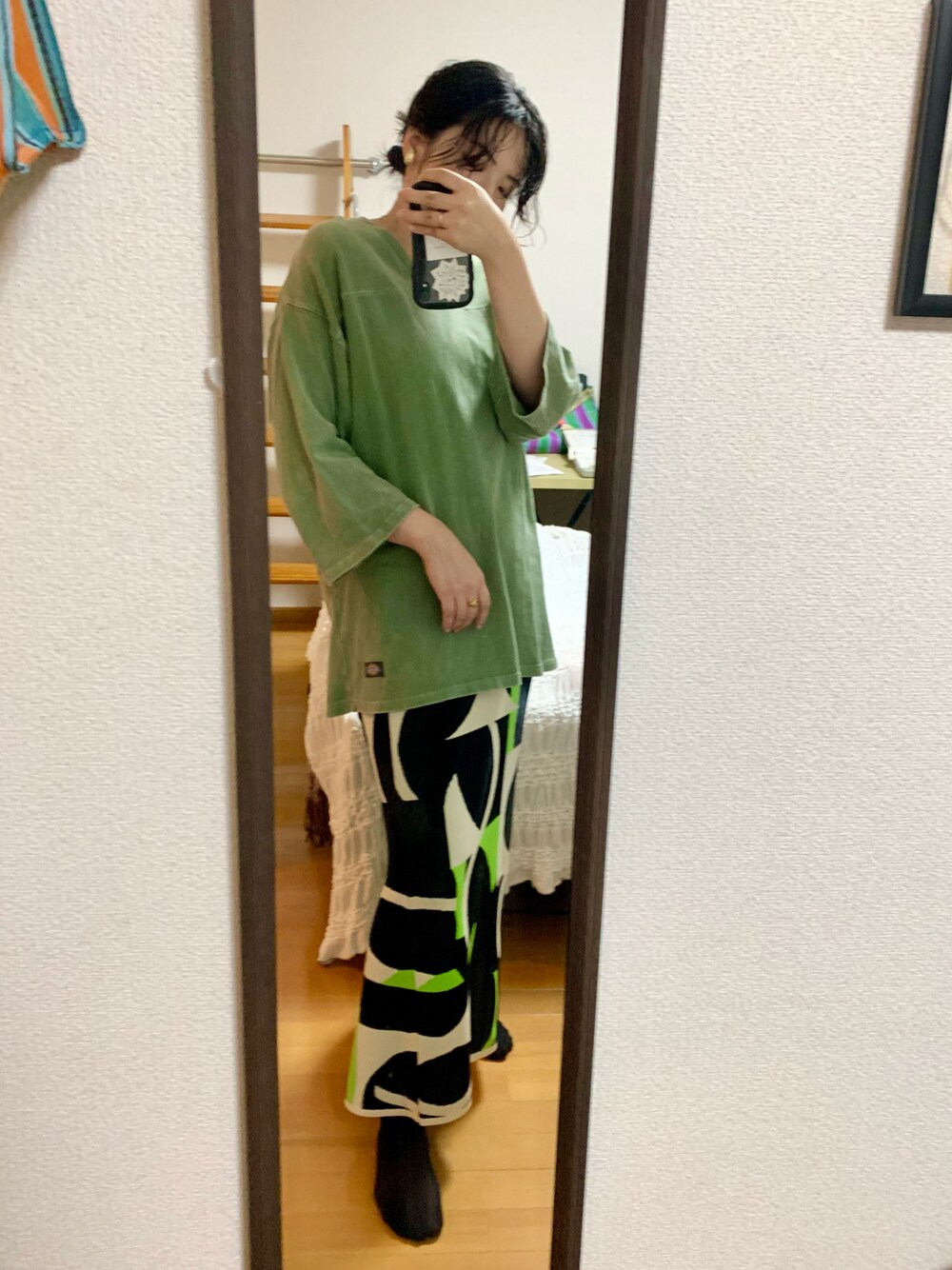 ADAM ET ROPE'（アダムエロペ）の「アートジャカードニット