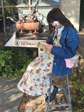 「アイテム（ジャンパースカート）」を使った、Hidemi さん（レディース・153cm）の秋コーディネート