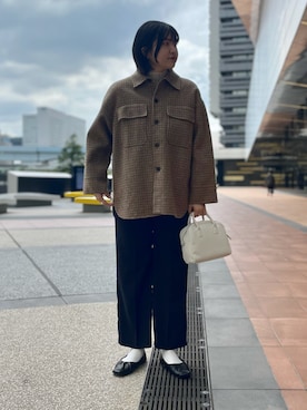 「URBAN RESEARCH（アーバンリサーチ）のアイテム（その他アウター）」を使った、rinaさん（レディース・172cm）の秋コーディネート