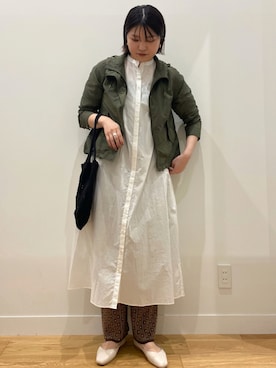 「URBAN RESEARCH Sonny Label（アーバンリサーチサニーレーベル）のアイテム（マウンテンパーカー）」を使った、rinaさん（レディース・172cm）の秋コーディネート