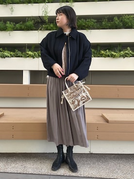 「アイテム（トートバッグ）」を使った、rinaさん（レディース・172cm）の秋コーディネート