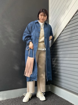 「KBF（ケイビーエフ）のアイテム（ステンカラーコート）」を使った、rinaさん（レディース・172cm）の冬コーディネート