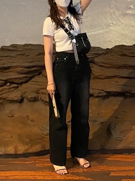 「GU（ジーユー）のアイテム（Tシャツ/カットソー、ホワイト系）」を使った、rさん（レディース・164cm）の夏コーディネート