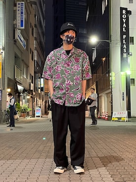 「Danke schon」｜「アイテム（スラックス）」を使った、KAWAKITA SHOICHIさん（メンズ・175cm）の夏コーディネート