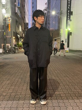 「DANKE SCHON（ダンケシェーン）のアイテム（スラックス）」を使った、KAWAKITA SHOICHIさん（メンズ・175cm）の秋コーディネート