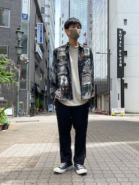 「DANKE SCHON（ダンケシェーン）のアイテム（スラックス）」を使った、KAWAKITA SHOICHIさん（メンズ・175cm）の夏コーディネート