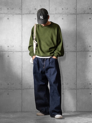「FREAK'S STORE（フリークスストア）の限定展開 Relax Fit リラックスフィット スウェットライク クルーネック ニット（ニット/セーター）」を使った、しゅんたろーさん（メンズ・177cm）の秋コーディネート