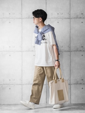 「PUBLIC TOKYO（パブリックトウキョウ）のアイテム（パンツ）」を使った、しゅんたろーさん（メンズ・177cm）の春コーディネート