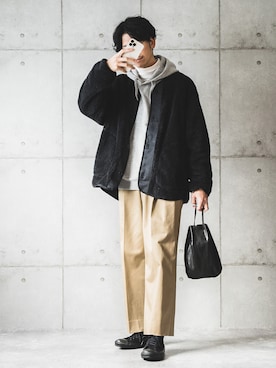 「PUBLIC TOKYO（パブリックトウキョウ）のアイテム（パンツ）」を使った、しゅんたろーさん（メンズ・177cm）の秋コーディネート