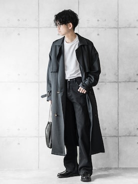 「巾着バッグ」｜「アイテム（トレンチコート）」を使った、しゅんたろーさん（メンズ・177cm）の冬コーディネート
