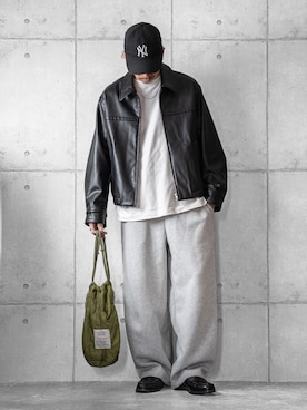 「AUTHEN（オーセン）のアイテム」を使った、しゅんたろーさん（メンズ・177cm）の冬コーディネート