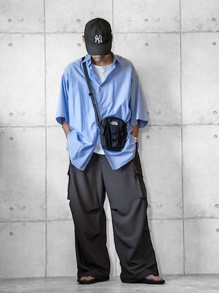 「SENSE OF PLACE by URBAN RESEARCH（センスオブプレイスバイアーバンリサーチ）の【ユニセックス】ワイドカーゴパンツ（その他パンツ）」を使った、しゅんたろーさん（メンズ・177cm）の夏コーディネート