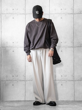 「SLICK（スリック）のアイテム」を使った、しゅんたろーさん（メンズ・177cm）の春コーディネート