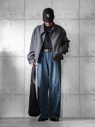 「EASENCE（イーズエンス）の【EASENCE】ボックスシルエット サイドスリット ベーシックロングスリーブTシャツ / UVカット＜COMFORT EDITシリーズ＞（Tシャツ/カットソー）」を使った、しゅんたろーさん（メンズ・177cm）の春コーディネート