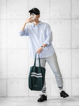 「MR.OLIVE（ミスターオリーブ）のアイテム（シューズ）」を使った、しゅんたろーさん（メンズ・177cm）の春コーディネート
