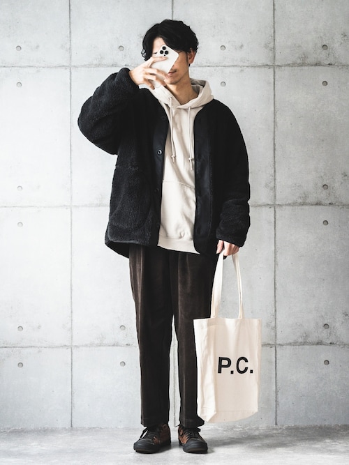 しゅんたろーさんのコーディネート