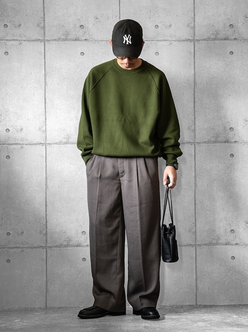 「FREAK'S STORE(フリークスストア)の限定展開 Relax Fit リラックスフィット スウェットライク クルーネック ニット(ニット/セーター)」を使った、しゅんたろーさん(メンズ・177cm)の秋コーディネート