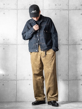 「アイテム（デニムジャケット）」を使った、しゅんたろーさん（メンズ・177cm）の秋コーディネート