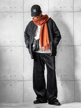 「アイテム（ストール/ショール）」を使った、しゅんたろーさん（メンズ・177cm）の冬コーディネート