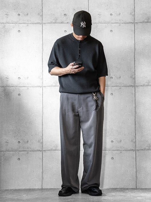 WYM LIDNM（ウィム バイ リドム）の「AZE H/S KNIT HENLEY（ニット