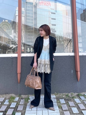 「JEANASIS（ジーナシス）のコットンフィットフレアデニム/638819（デニムパンツ、ブラック系）」を使った、yukiさん（レディース・155cm）の春コーディネート