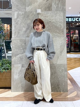 「アイテム（ベルト、ゴールド系）」を使った、yukiさん（レディース・155cm）の秋コーディネート