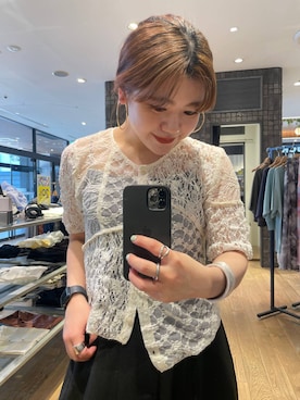 「JEANASIS（ジーナシス）のバックタックコクーンパンツ/663465（スラックス、ブラック系）」を使った、yukiさん（レディース・155cm）の春コーディネート