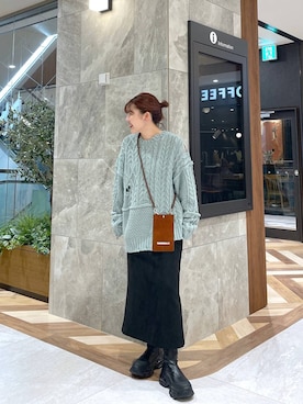 「アイテム（スマホグッズ）」を使った、yukiさん（レディース・155cm）の秋コーディネート