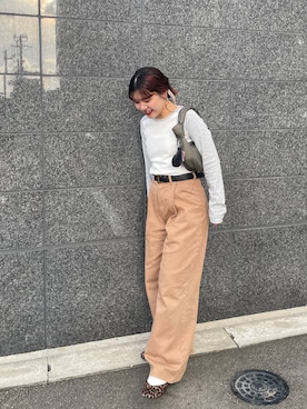 「アイテム（ベルト、ゴールド系）」を使った、yukiさん（レディース・155cm）の秋コーディネート