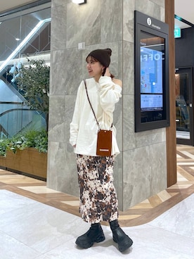 「アイテム（スマホグッズ）」を使った、yukiさん（レディース・155cm）の秋コーディネート