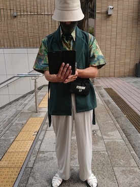 「Y-3（ワイスリー）のアイテム（財布/小物）」を使った、たっくんさん（メンズ・176cm）の秋コーディネート