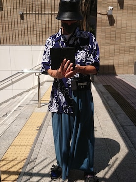 「Y-3（ワイスリー）のアイテム（財布/小物）」を使った、たっくんさん（メンズ・176cm）の秋コーディネート