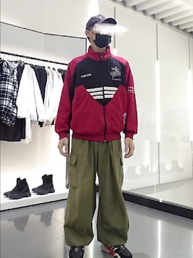 「アイテム（ジャージ、レッド系）」を使った、たっくんさん（メンズ・176cm）の秋コーディネート