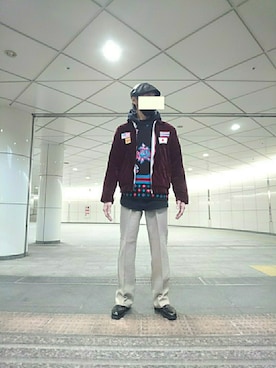 「パーカー」｜「アイテム（スカジャン）」を使った、たっくんさん（メンズ・176cm）の冬コーディネート