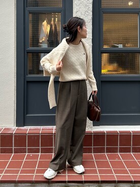 「fredy emue（フレディエミュ）のレザースクエアボストンバック（ハンドバッグ）」を使った、miuraさん（レディース・160cm）の秋コーディネート
