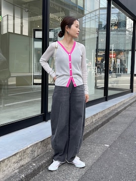 「fredy emue（フレディエミュ）のカーブデニムパンツ（デニムパンツ）」を使った、miuraさん（レディース・160cm）の春コーディネート