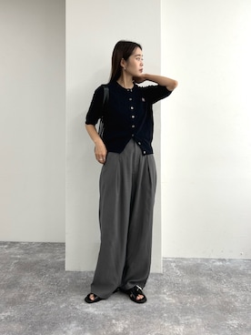 「アイテム（スラックス）」を使った、miuraさん（レディース・160cm）の夏コーディネート