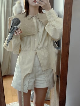 「LILY BROWN（リリーブラウン）のアイテム（カーゴパンツ、ホワイト系）」を使った、levemrさん（レディース・157cm）の夏コーディネート