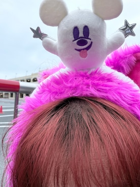 「アイテム（ヘアアクセサリー）」を使った、Shokoさん（レディース・164cm）の秋コーディネート